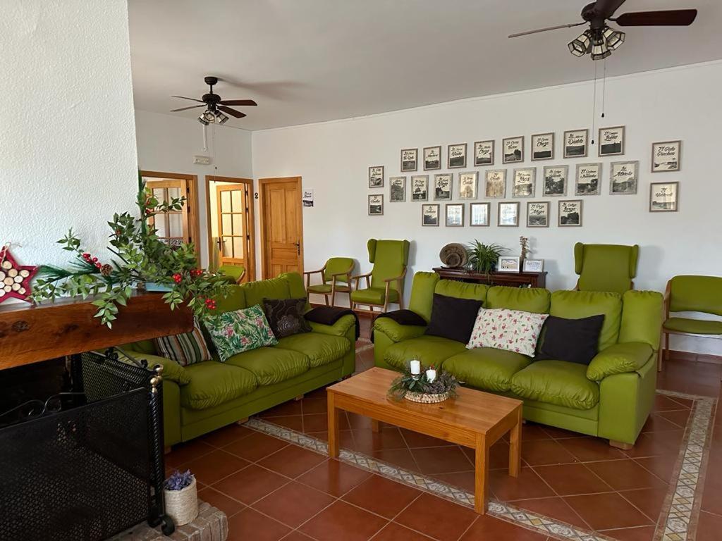 La Casa Barata, Casa Rural Cedillo Eksteriør billede